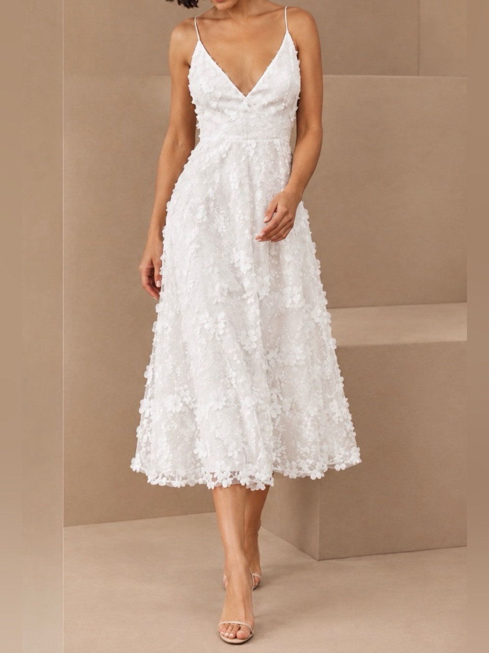 NWT Lulu's White Midi Dress with Elegant Design